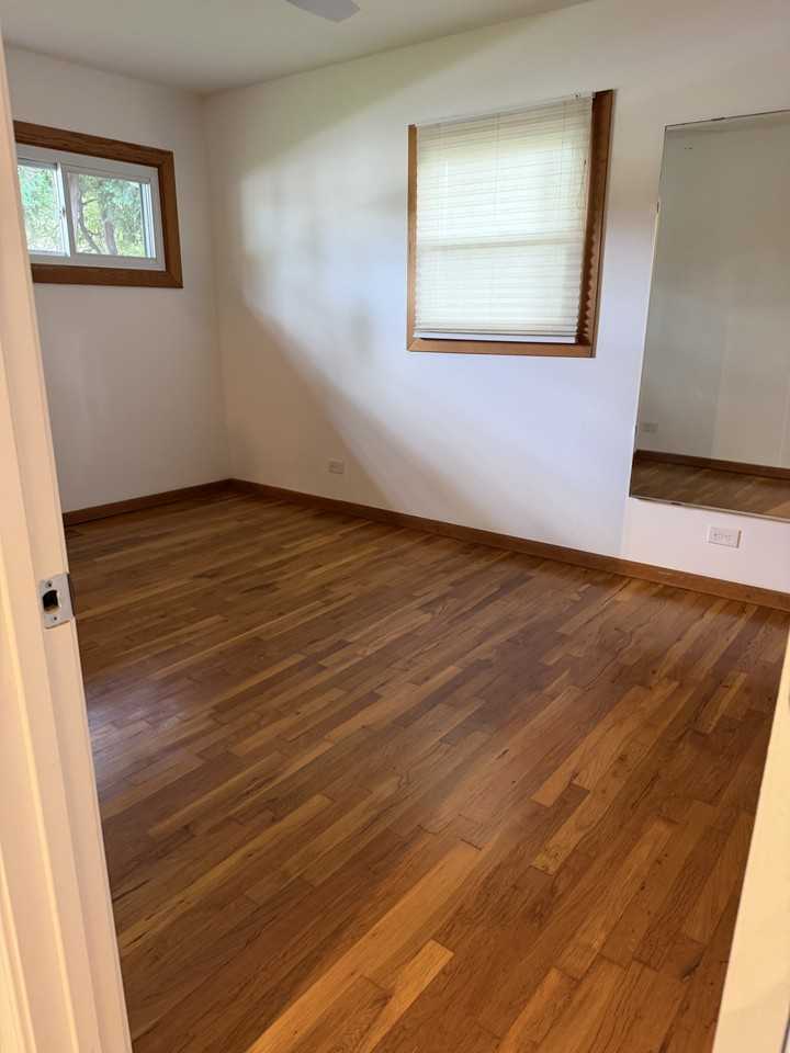320 Illinois Blvd #NA - Photo 2 of 13