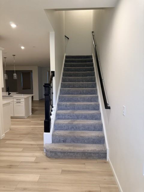 2104 Weatherbee Ln - Photo 4 of 23