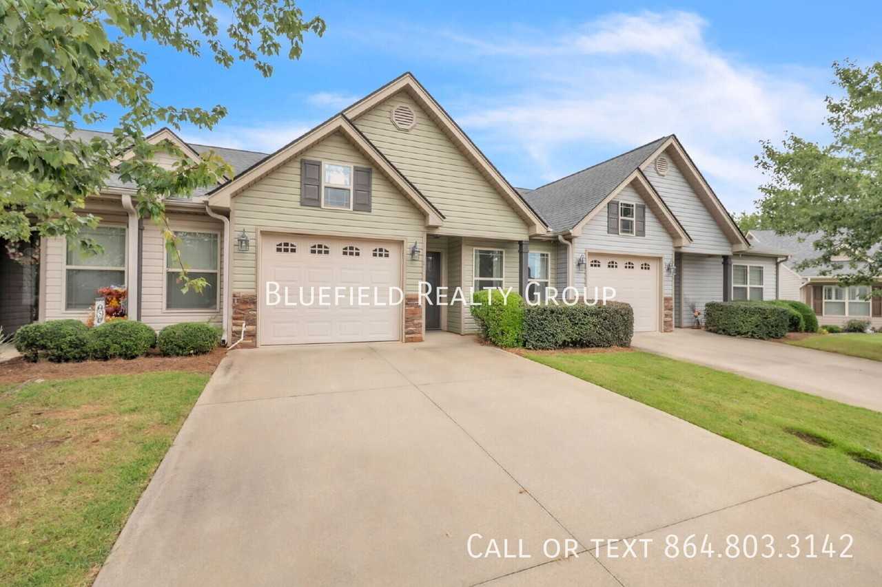 562 Wesberry Cir - Photo 2 of 28
