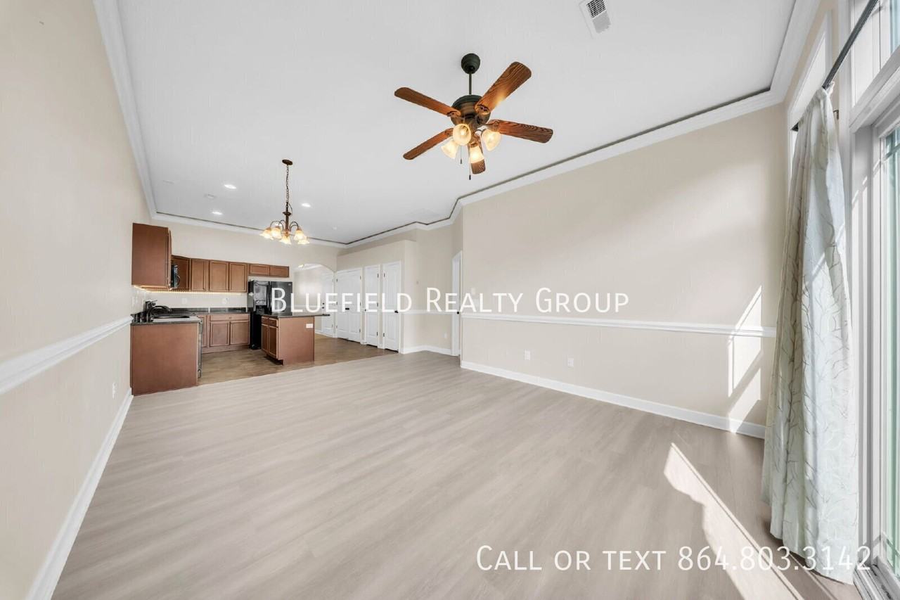 562 Wesberry Cir - Photo 6 of 28