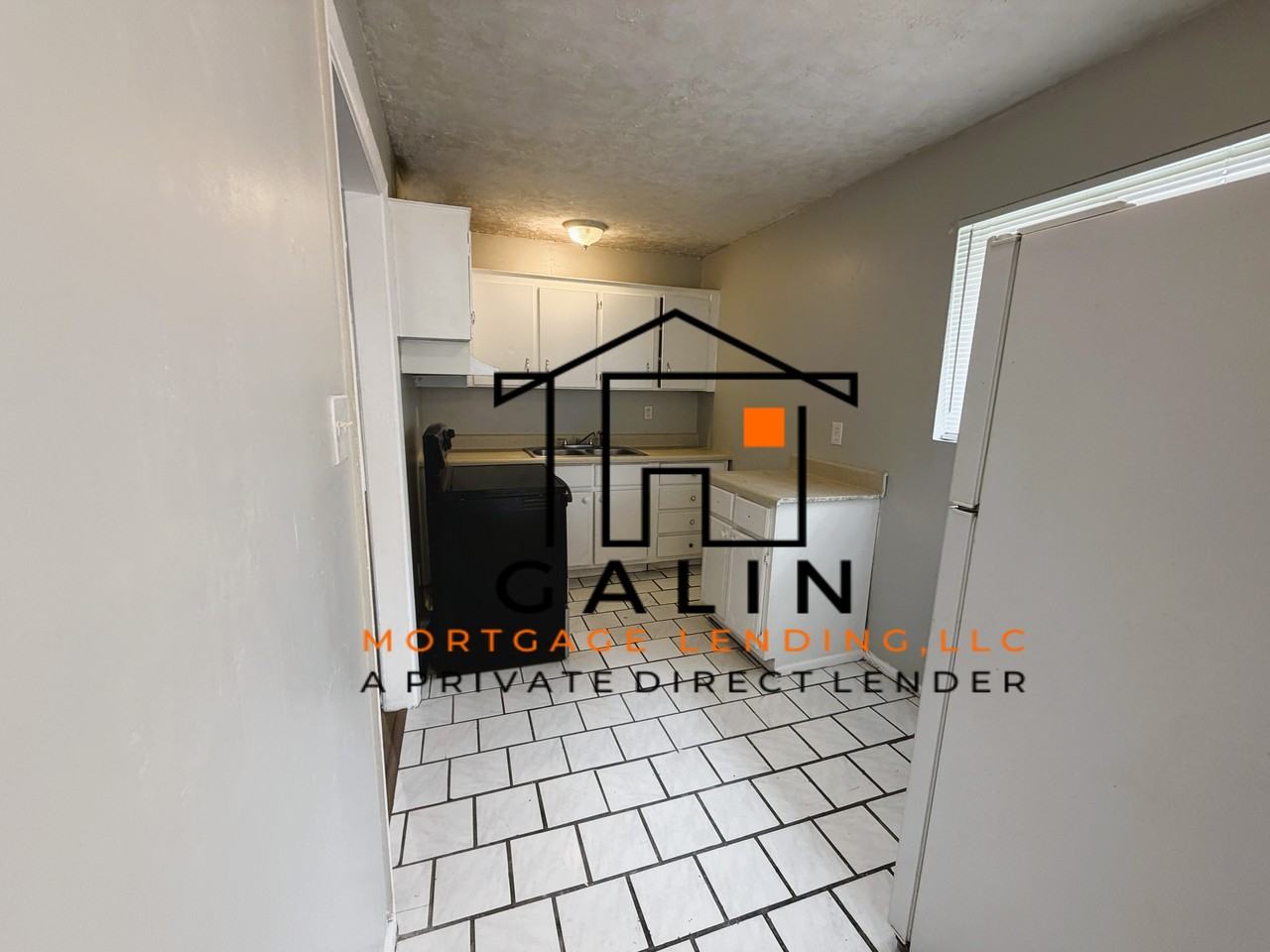 1524 Cathy St - Photo 2 of 18