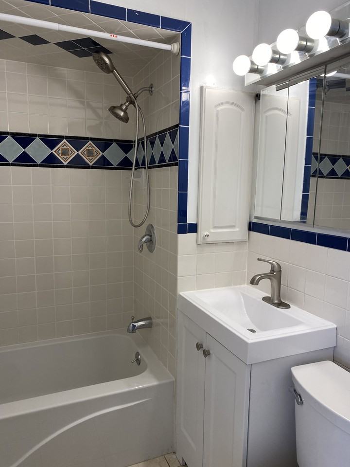 23 Westford St #2 - Photo 5 of 5