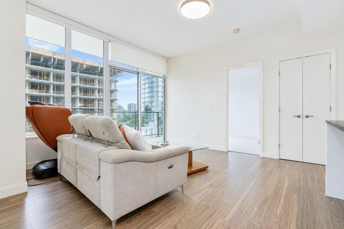 6288 Cassie Avenue #707 - Photo 6 of 20