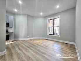 438 W Belden Ave - Photo 1 of 1