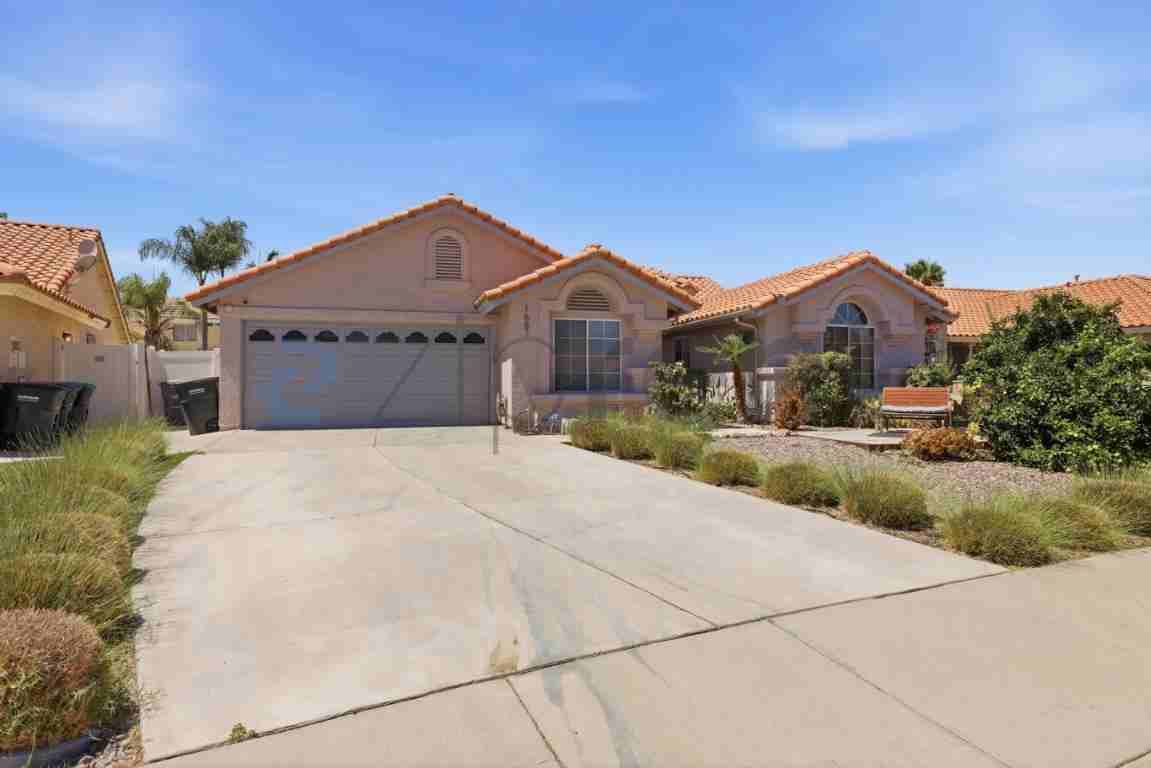 1687 Indica Rd - Photo 4 of 37