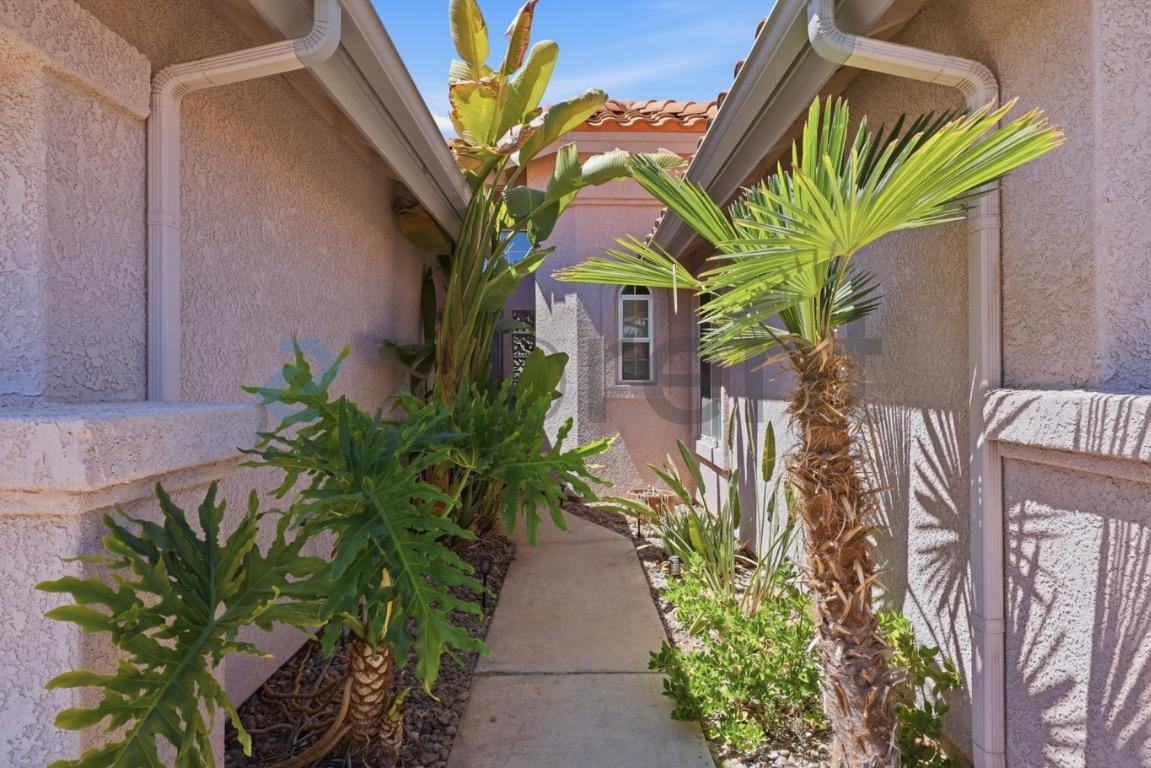 1687 Indica Rd - Photo 6 of 37