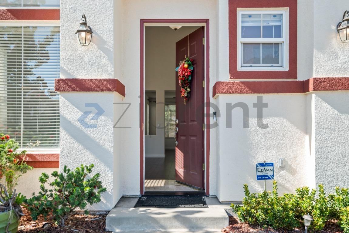 848 Cameron Cir - Photo 4 of 36