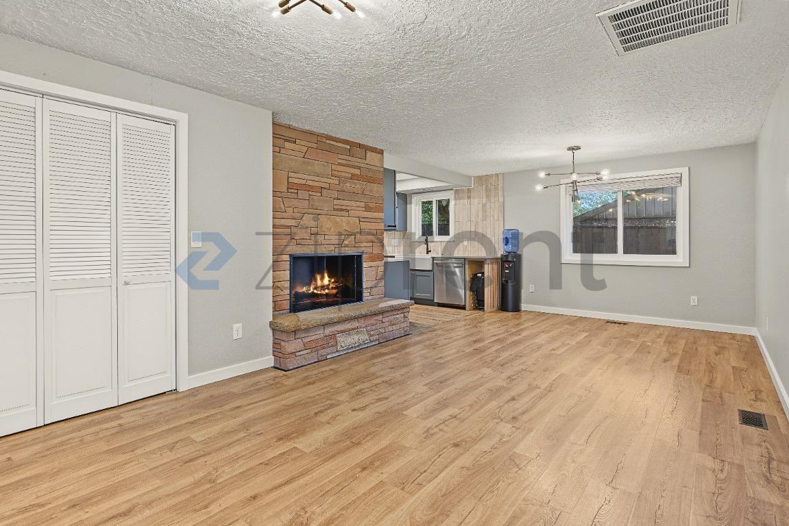 4511 Ne 25th Ct - Photo 2 of 27