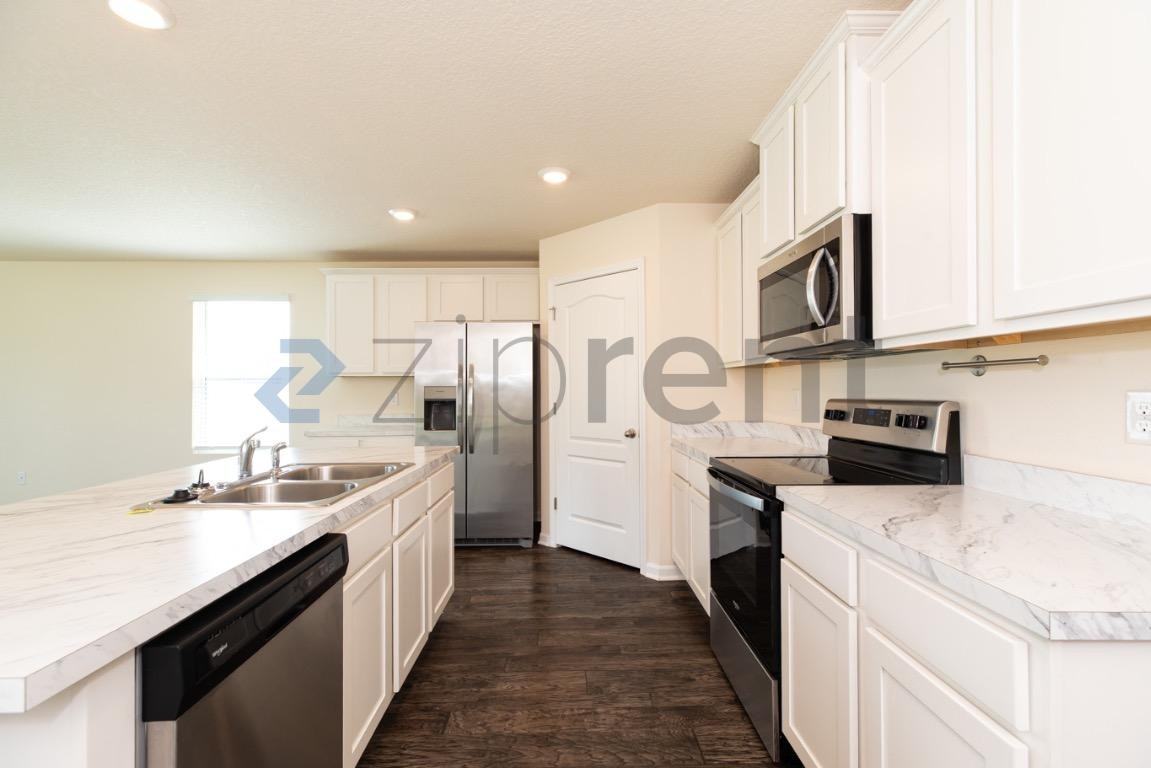 6137 Black Stallion Dr - Photo 7 of 27