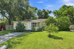 3614 S Sterling Ave - Photo 1 of 1