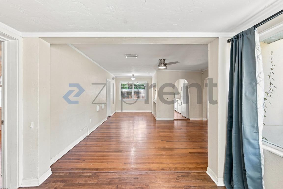 3614 S Sterling Ave - Photo 5 of 30