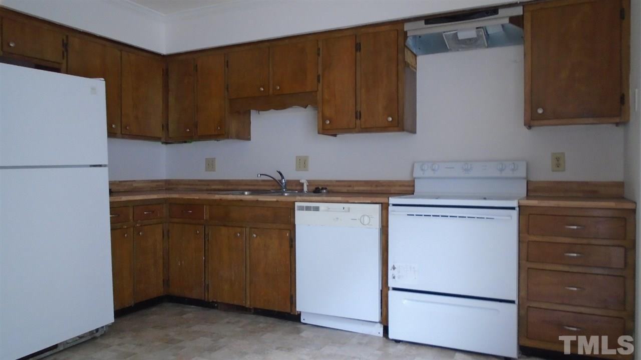4308 Bayliner Dr #B - Photo 3 of 7