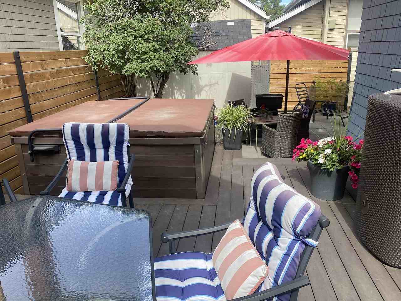 415 2 St Ne - Photo 3 of 20