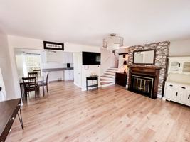 featured image of 881 E Kensington Ave #A