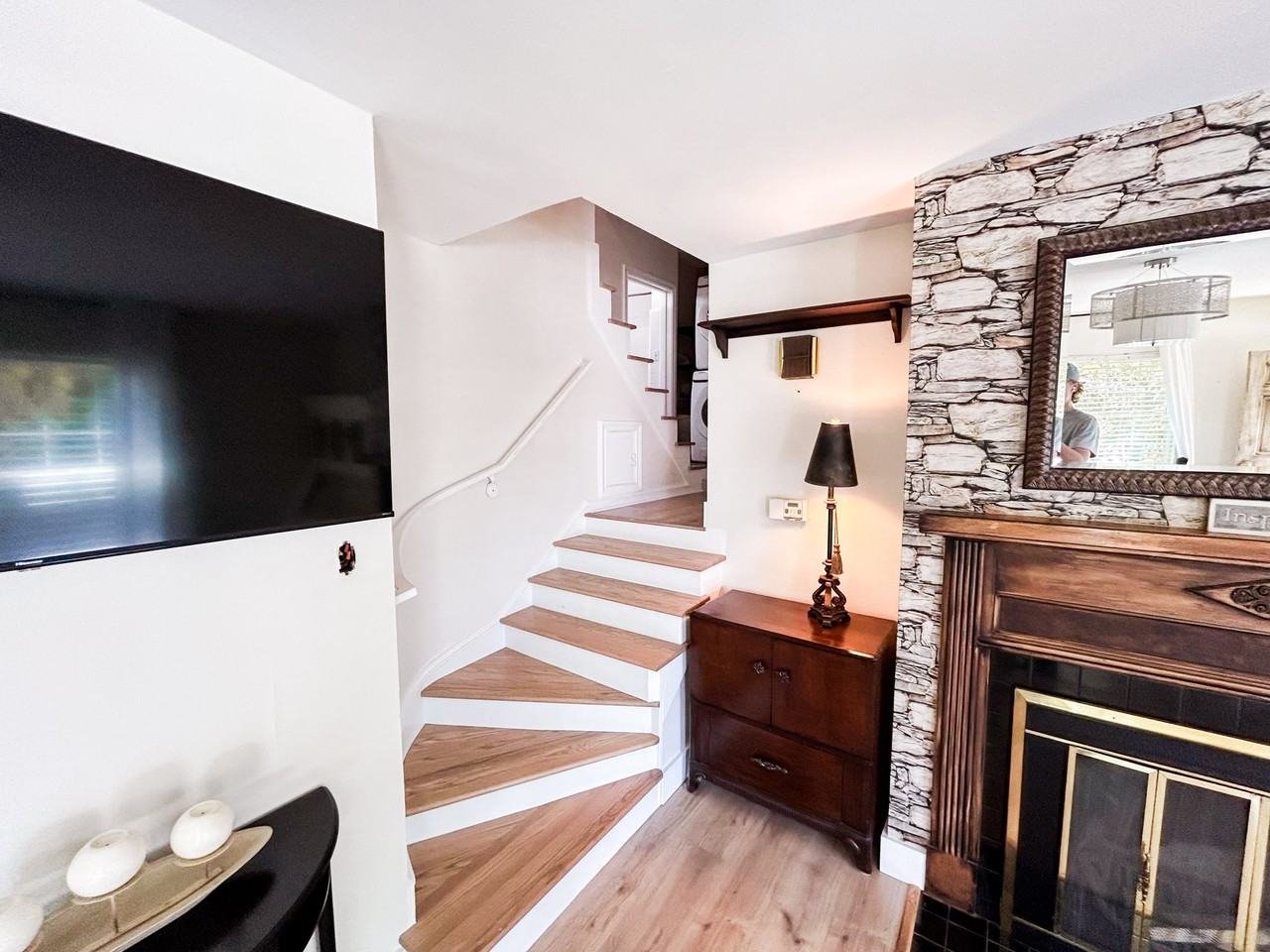 881 E Kensington Ave #A - Photo 3 of 20
