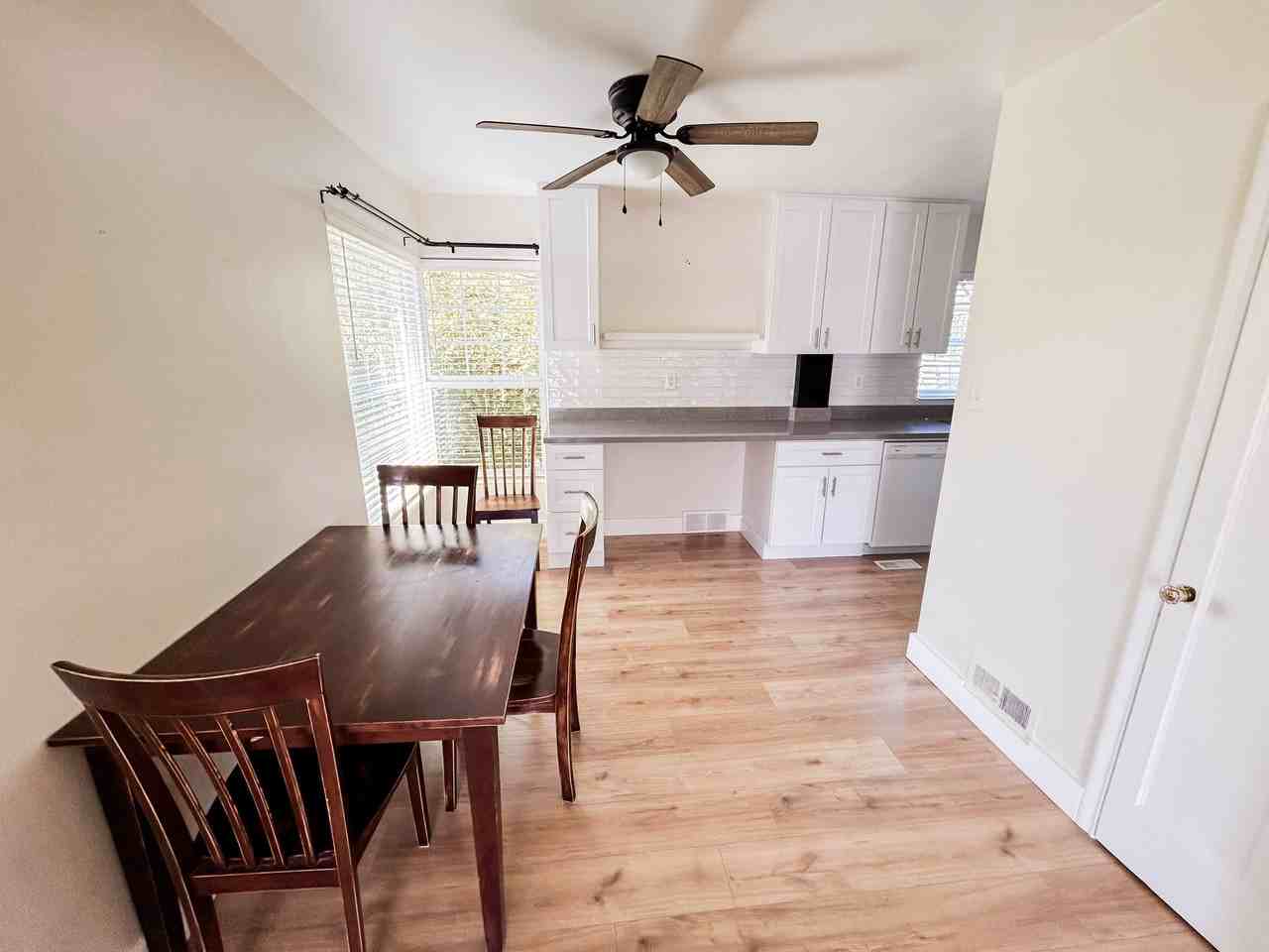 881 E Kensington Ave #A - Photo 4 of 20