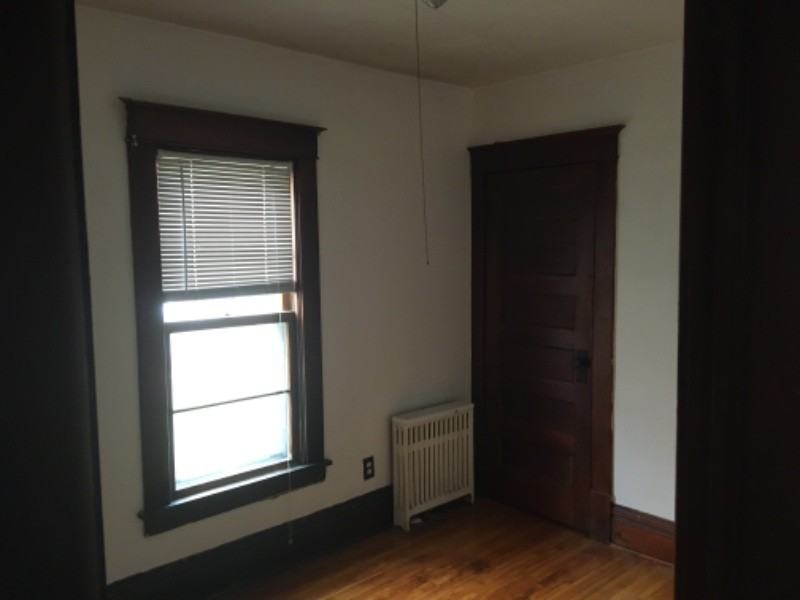 3237 Grand Ave S - Photo 3 of 8