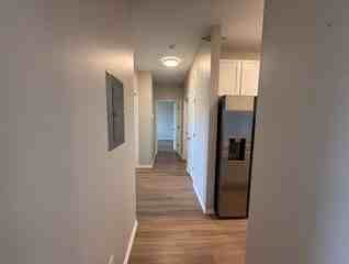 1320 Se Florence Dr #12 - Photo 3 of 17