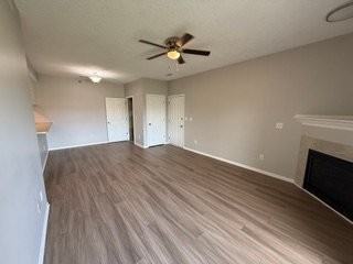 1320 Se Florence Dr #12 - Photo 7 of 17
