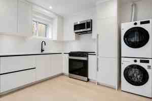 featured image of 7382 Maple Street
