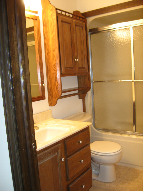 620 S Main St #E - Photo 4 of 6