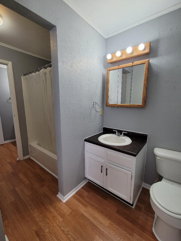 872 Gordon Smith Blvd - Photo 5 of 7