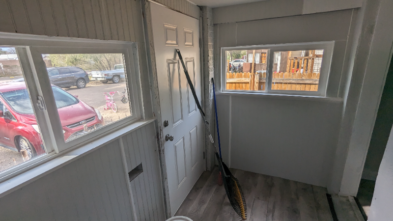 1232 Rio Grande Ave - Photo 3 of 9