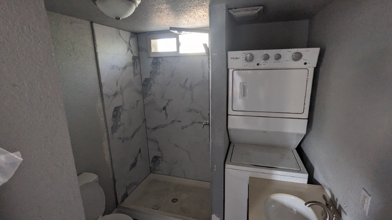 1232 Rio Grande Ave - Photo 7 of 9
