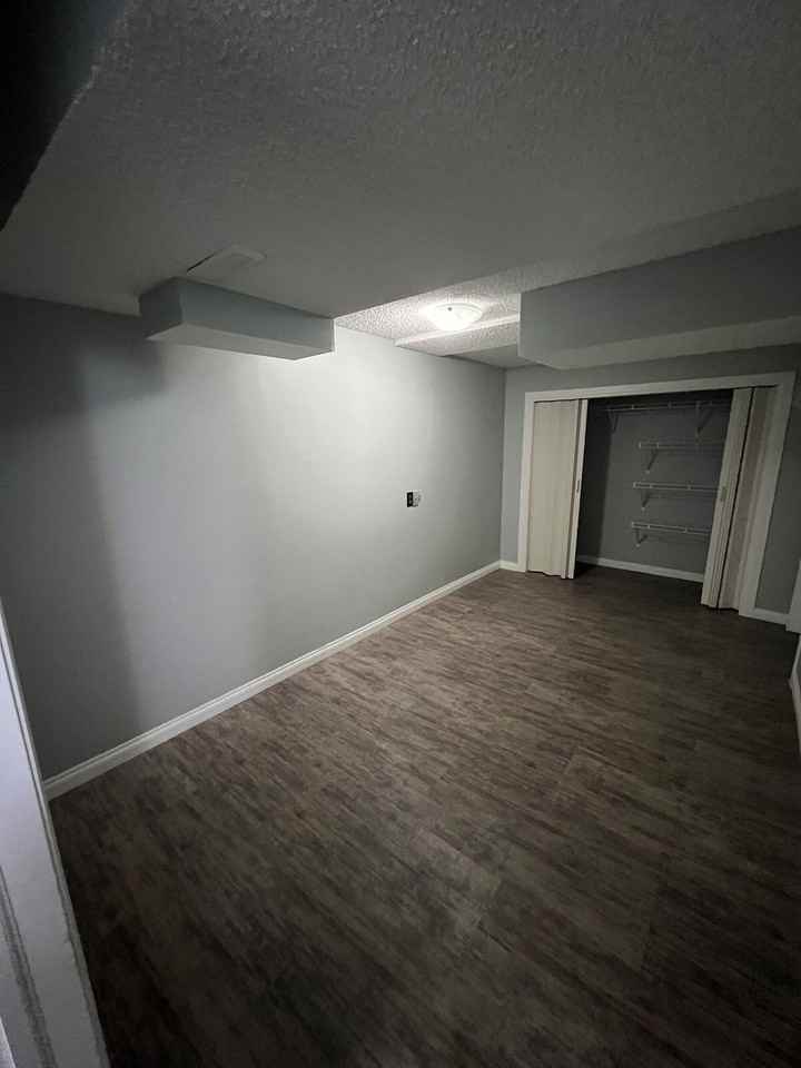 239 Millbank Dr Sw - Photo 5 of 8