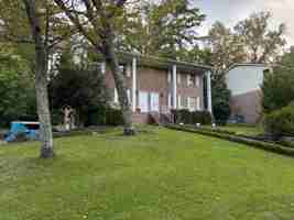 featured image of 824 Linbard Ln