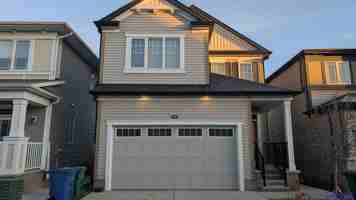 featured image of 737 Windrow Manor Sw