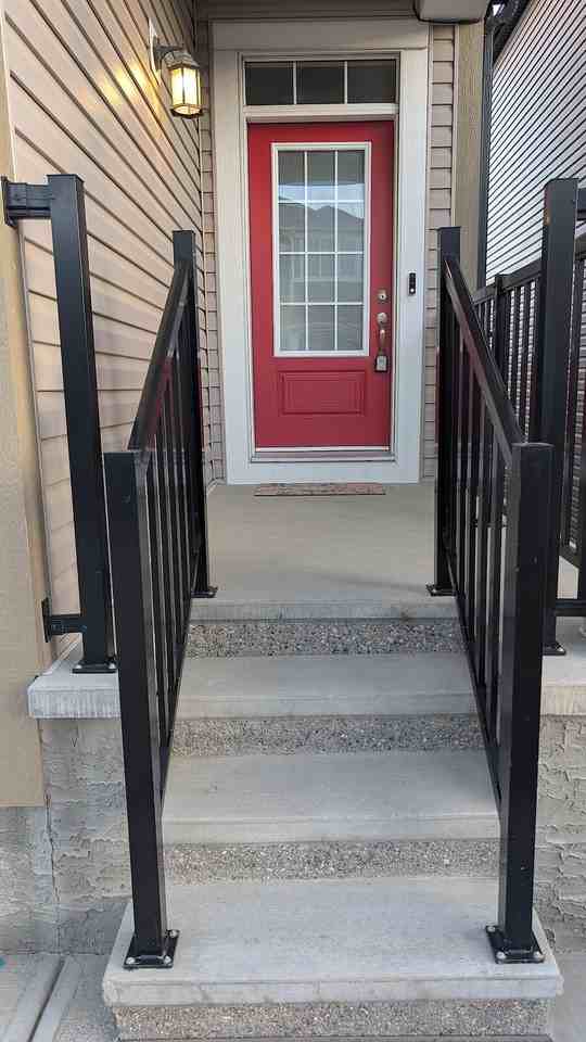 737 Windrow Manor Sw - Photo 2 of 29