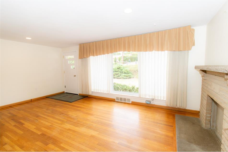 133 Gerard Dr - Photo 4 of 27