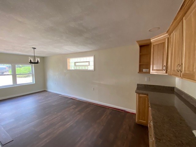 133 Gerard Dr - Photo 7 of 27