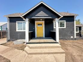 1203 2nd St #A - Photo 1 of 1
