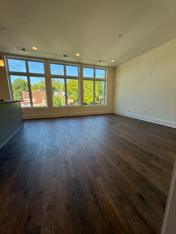 3133 Long Blvd #202 - Photo 2 of 10