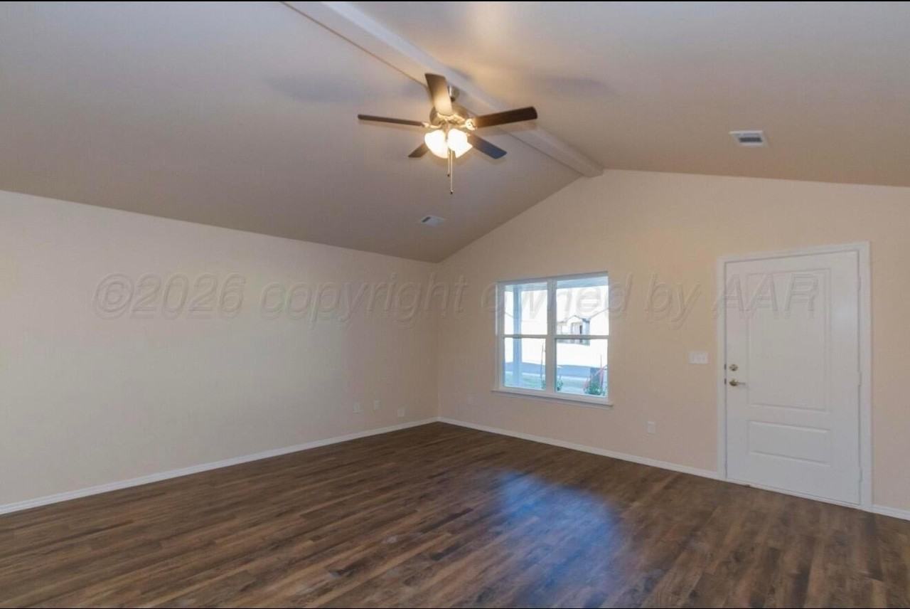 4301 Sunset St - Photo 3 of 17