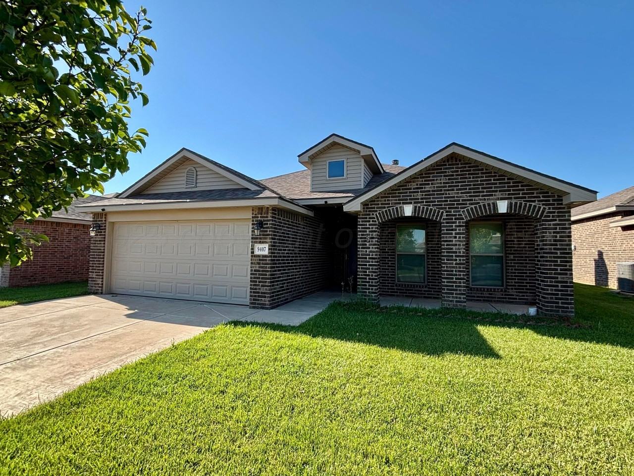 9407 Cagle Dr