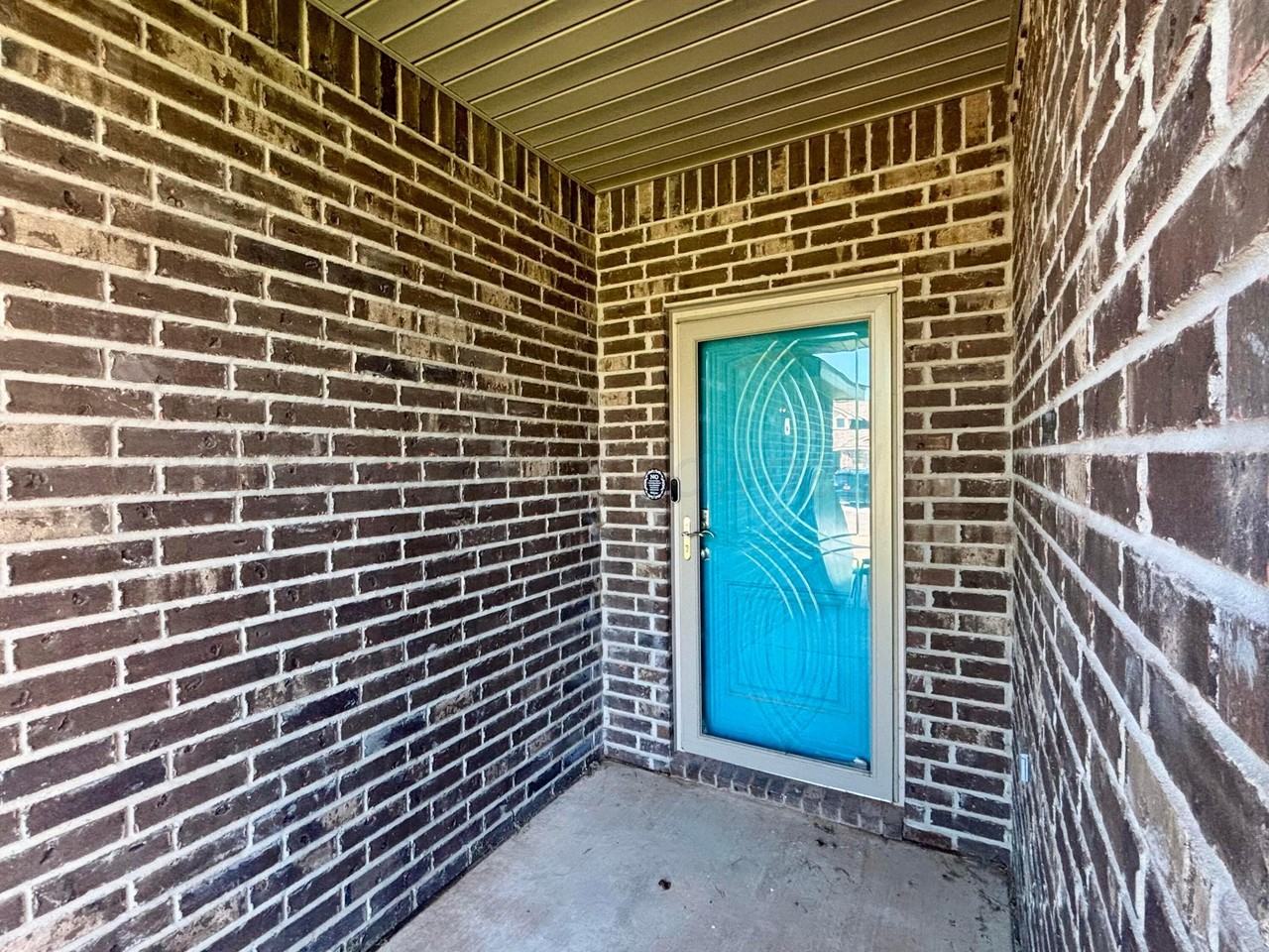 9407 Cagle Dr - Photo 3 of 20