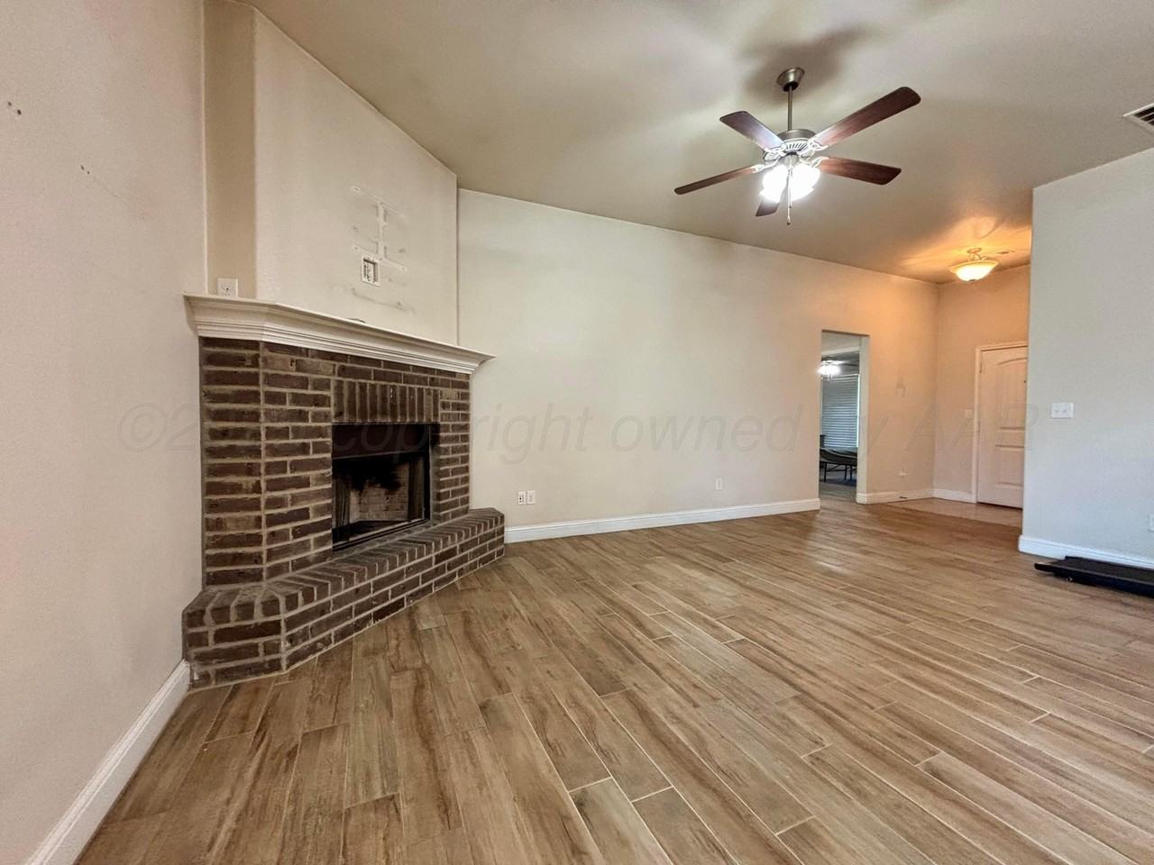 9407 Cagle Dr - Photo 4 of 20