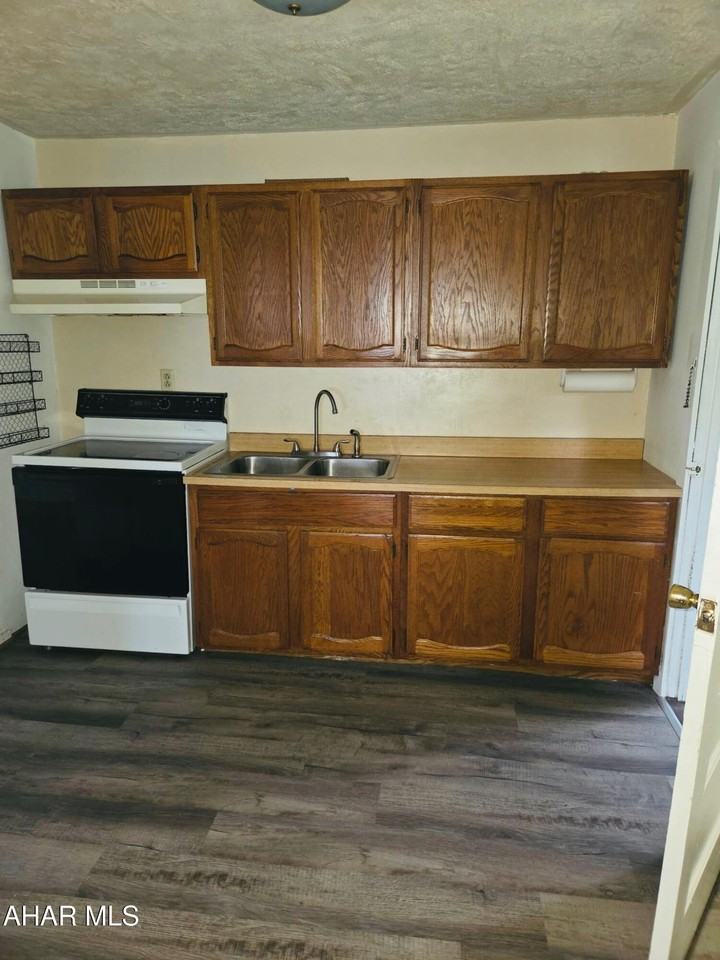 508 North Ave - Photo 3 of 9