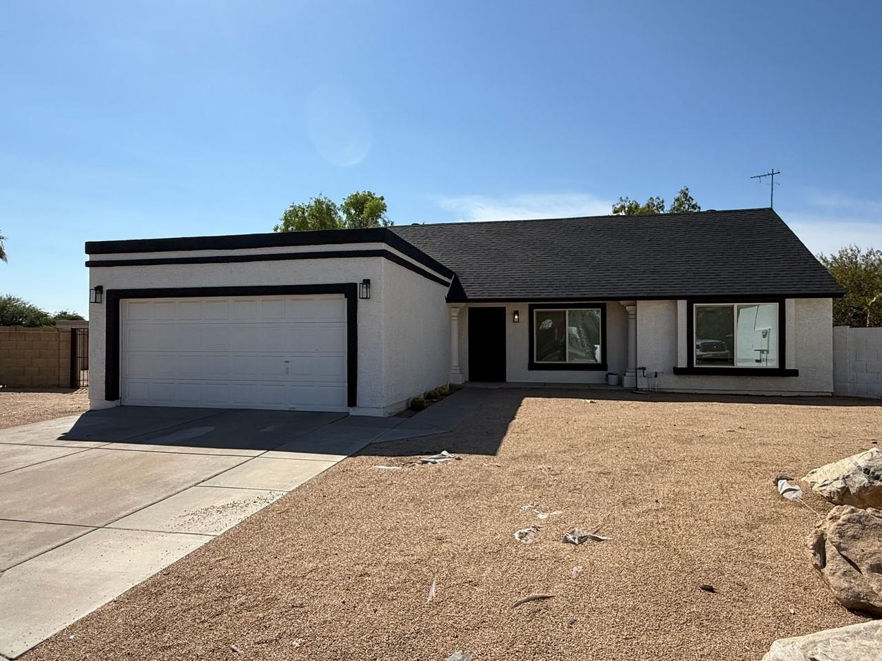 4528 W Kristal Way - Photo 2 of 28