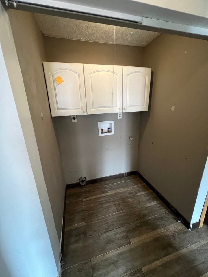 1600 Jackson Ln - Photo 6 of 9
