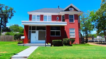 featured image of 417 S Chilton Ave