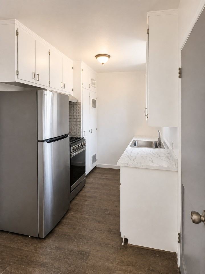 15241 Acre St #B - Photo 5 of 11