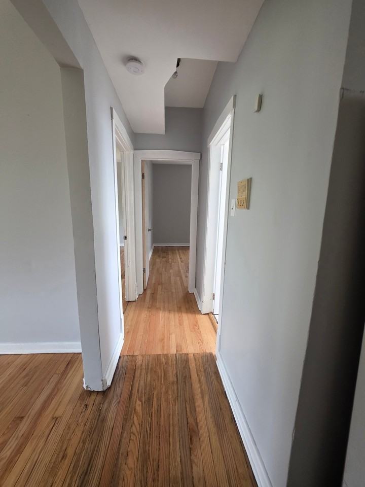 4315 W 15th St - Photo 7 of 8