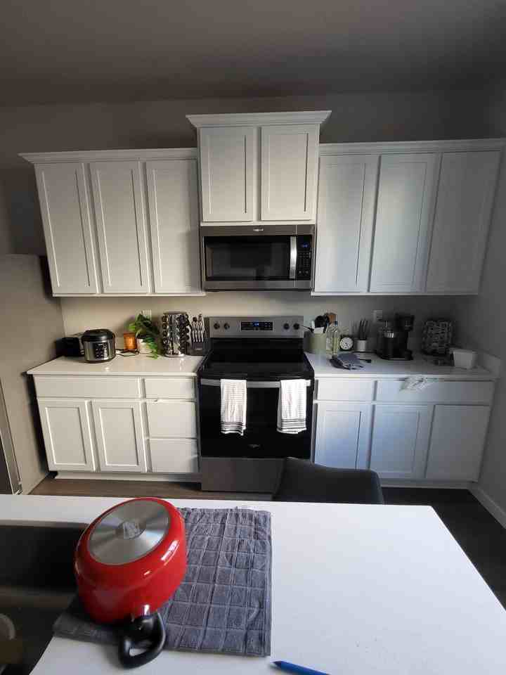 5203 E L St - Photo 2 of 8