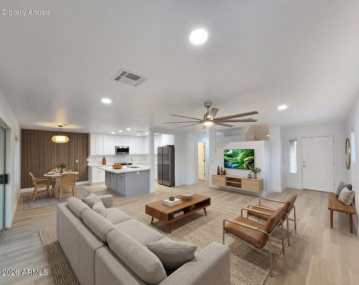 22276 W Devin Dr - Photo 4 of 34