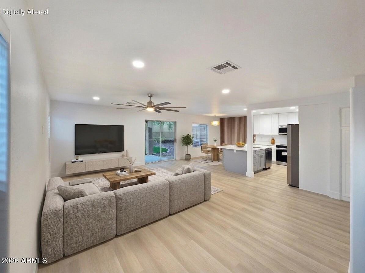 22276 W Devin Dr - Photo 2 of 34
