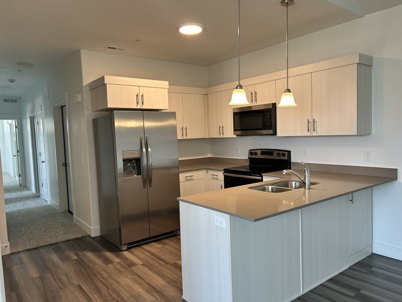 13713 S Hanley Ln #301 - Photo 5 of 29